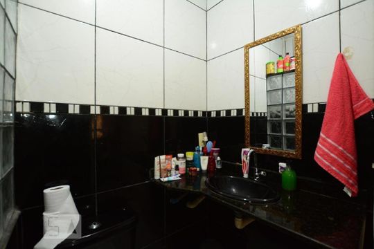 Banheiro Social de apartamento à venda com 1 quarto, 49m² em Penha Circular, Rio de Janeiro