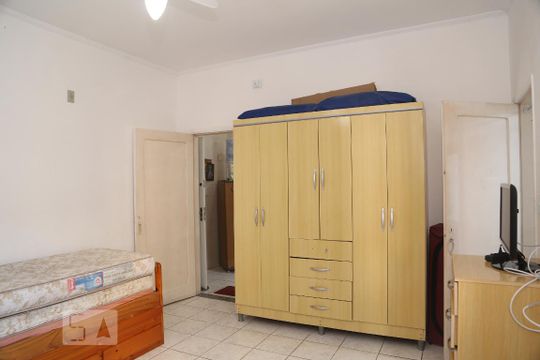 Sala/Quarto de kitnet/studio para alugar com 1 quarto, 35m² em Guilhermina, Praia Grande