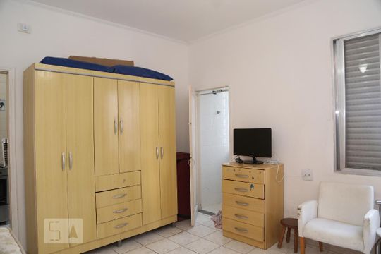 Sala/Quarto de kitnet/studio para alugar com 1 quarto, 35m² em Guilhermina, Praia Grande