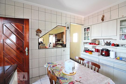 Cozinha de casa à venda com 3 quartos, 200m² em Independência, São Bernardo do Campo