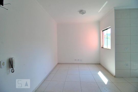 Sala de apartamento para alugar com 2 quartos, 130m² em Parque João Ramalho, Santo André