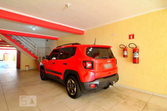 Garagem de apartamento para alugar com 2 quartos, 130m² em Parque João Ramalho, Santo André