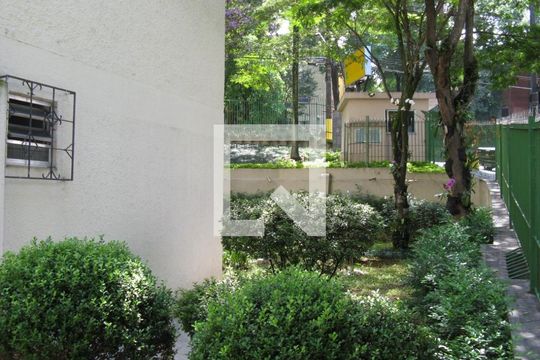 Fachada de apartamento à venda com 3 quartos, 66m² em Alto de Pinheiros, São Paulo