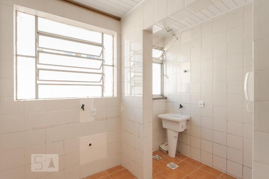 Cozinha de apartamento para alugar com 1 quarto, 46m² em Protásio Alves, Porto Alegre