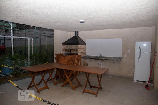 Apartamento à venda com 2 quartos, 49m² em Campanário, Diadema