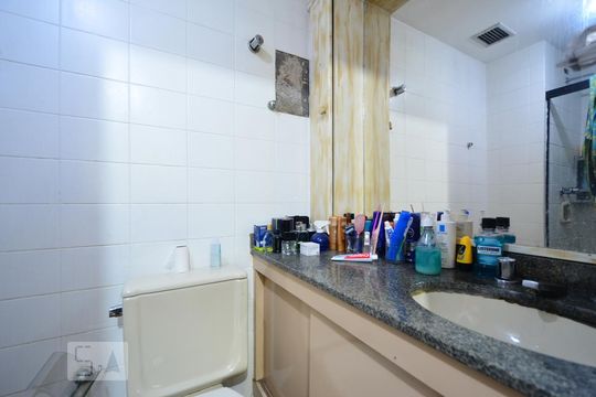 Banheiro da Suíte 1 de apartamento à venda com 5 quartos, 139m² em Vila Clementino, São Paulo