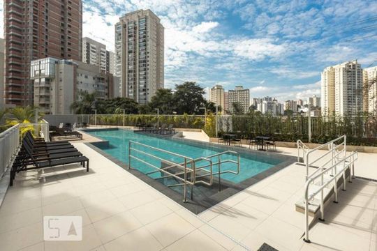 Piscina de apartamento para alugar com 2 quartos, 73m² em Jardim Prudência, São Paulo