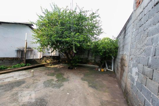 Quintal de casa à venda com 1 quarto, 60m² em Parque Cruzeiro do Sul, São Paulo