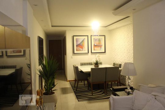 Sala de apartamento à venda com 2 quartos, 100m² em Bangu, Rio de Janeiro