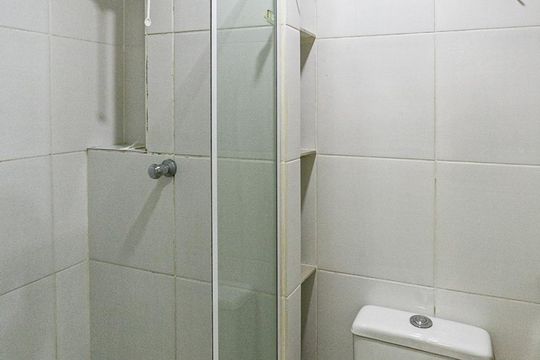 Banheiro de apartamento para alugar com 1 quarto, 36m² em Centro Histórico, Porto Alegre