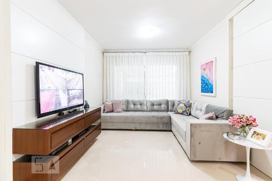 Sala de casa à venda com 3 quartos, 200m² em Vila do Encontro, São Paulo