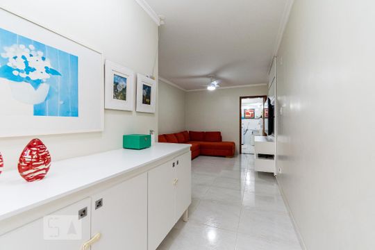 Sala de TV/ Área Externa de casa à venda com 3 quartos, 200m² em Vila do Encontro, São Paulo