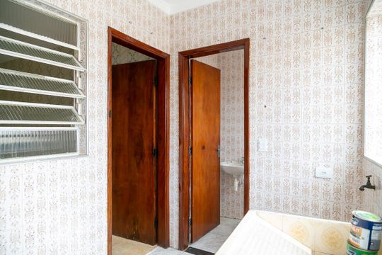 Área de serviço de apartamento para alugar com 2 quartos, 75m² em Jardim Pinhal, Guarulhos