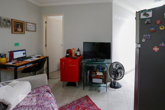 Sala de apartamento à venda com 1 quarto, 42m² em Vila Nova Conceição, São Paulo
