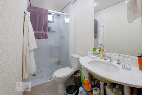 Banheiro de apartamento à venda com 1 quarto, 42m² em Vila Nova Conceição, São Paulo