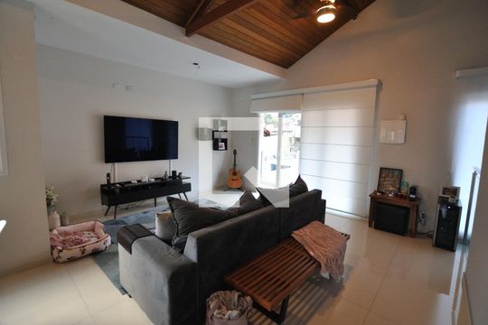 Sala de Tv de casa à venda com 3 quartos, 370m² em Saúde, São Paulo