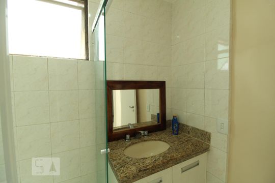 Banheiro Social de apartamento para alugar com 2 quartos, 85m² em Recreio dos Bandeirantes, Rio de Janeiro