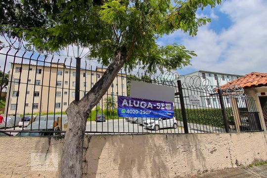 Fachada de apartamento para alugar com 2 quartos, 46m² em Jardim Antártica, São Paulo