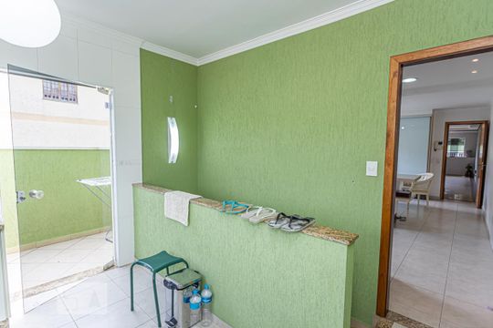 Área de Serviço de casa à venda com 4 quartos, 264m² em Parque São Domingos, São Paulo