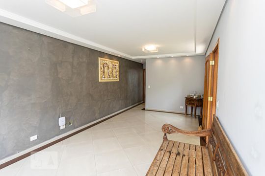Sala de casa à venda com 4 quartos, 264m² em Parque São Domingos, São Paulo