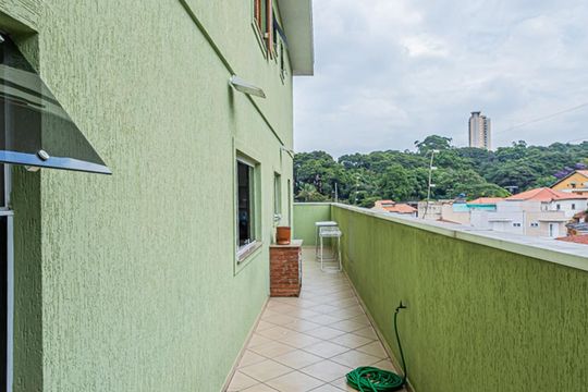 Quintal lateral de casa à venda com 4 quartos, 264m² em Parque São Domingos, São Paulo