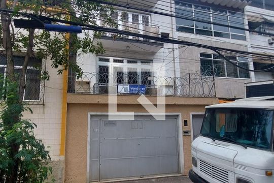 Fachada da Casa de casa para alugar com 5 quartos, 450m² em Méier, Rio de Janeiro