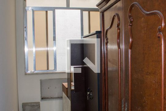 Quarto 01 de casa para alugar com 5 quartos, 450m² em Méier, Rio de Janeiro