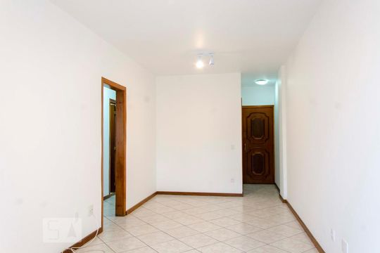 Apartamento para alugar com 2 quartos, 74m² em Botafogo, Rio de Janeiro