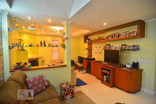 Sala de casa à venda com 5 quartos, 377m² em Niterói, Canoas