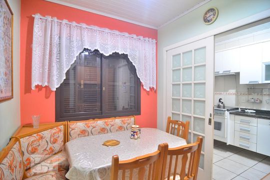 Sala de jantar de casa à venda com 5 quartos, 377m² em Niterói, Canoas
