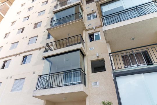 Fachada do bloco de apartamento para alugar com 2 quartos, 64m² em Picanço, Guarulhos