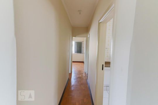 Corredor de apartamento para alugar com 2 quartos, 85m² em Vila Pirajussara, São Paulo