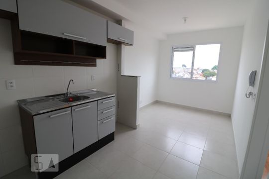Cozinha de apartamento à venda com 1 quarto, 27m² em Jardim Planalto, São Paulo