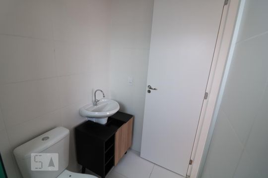 Banheiro suite de apartamento à venda com 1 quarto, 27m² em Jardim Planalto, São Paulo