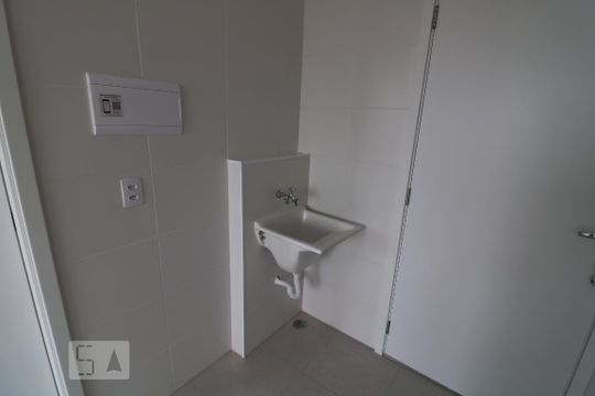 Tanque de apartamento à venda com 1 quarto, 27m² em Jardim Planalto, São Paulo