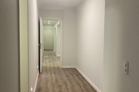 Corredor de apartamento à venda com 3 quartos, 293m² em Liberdade, São Paulo