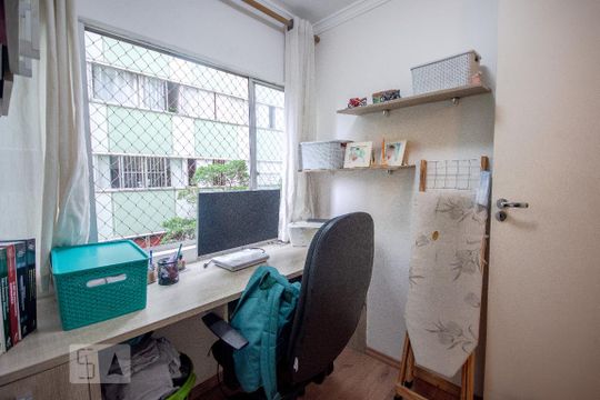 Escritório de apartamento à venda com 2 quartos, 74m² em Jardim Leonor Mendes de Barros, São Paulo