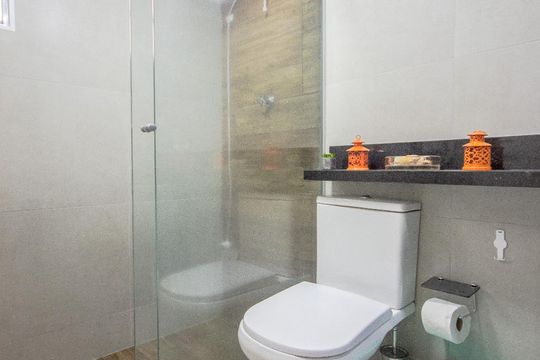 Banheiro 2 de apartamento à venda com 2 quartos, 74m² em Jardim Leonor Mendes de Barros, São Paulo