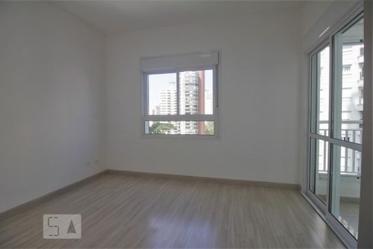 Suíte de apartamento à venda com 2 quartos, 102m² em Vila Suzana, São Paulo