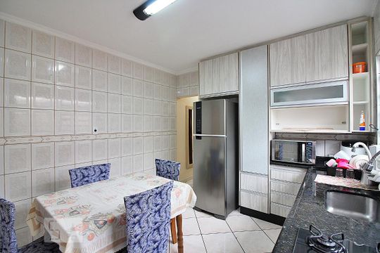 Cozinha de casa à venda com 3 quartos, 256m² em Independência, São Bernardo do Campo