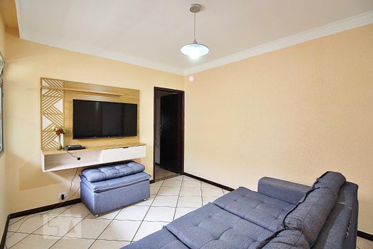 Sala  de casa à venda com 3 quartos, 256m² em Independência, São Bernardo do Campo