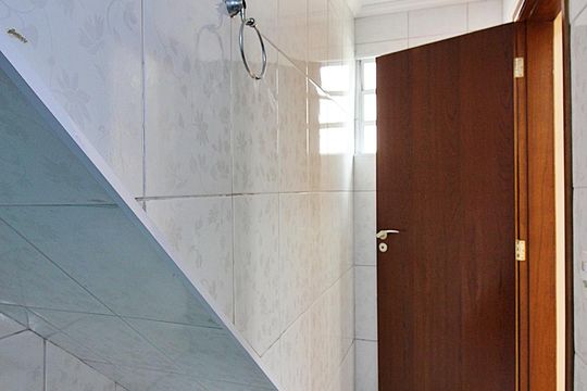 Banheiro do Quarto 1 - Suíte de casa à venda com 3 quartos, 256m² em Independência, São Bernardo do Campo