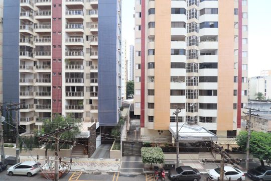 Vista do Quarto 1 de apartamento para alugar com 2 quartos, 75m² em Setor Oeste, Goiânia