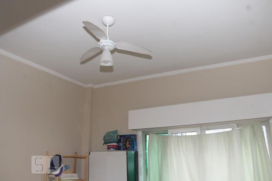 Quarto de apartamento para alugar com 1 quarto, 68m² em Centro, São Vicente