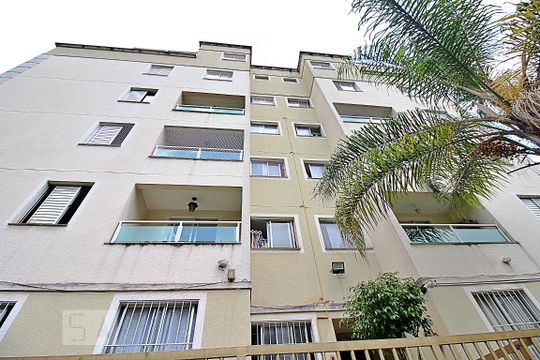 Fachada do bloco de apartamento à venda com 2 quartos, 48m² em Parque Sao Vicente, Mauá