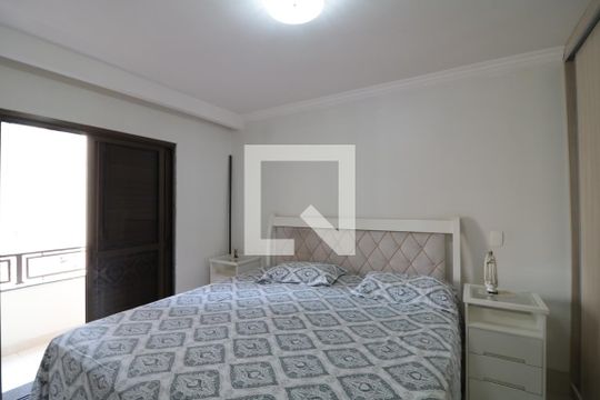 Suite  de apartamento à venda com 3 quartos, 154m² em Vila Regente Feijó, São Paulo