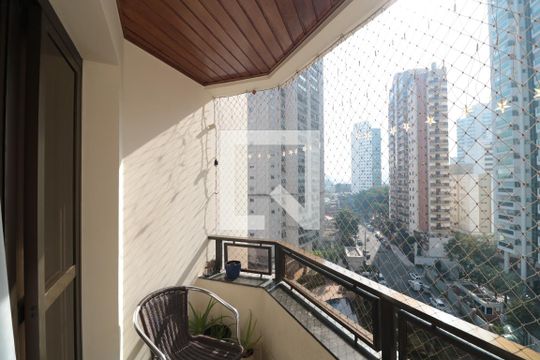 Sacada da Sala   de apartamento à venda com 3 quartos, 154m² em Vila Regente Feijó, São Paulo