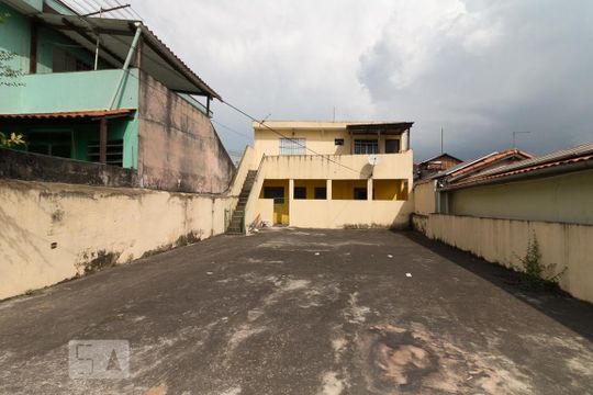 Quintal de casa à venda com 1 quarto, 40m² em Vila São Pedro, Guarulhos