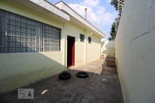 Quintal de casa à venda com 3 quartos, 199m² em Bonfim, Campinas