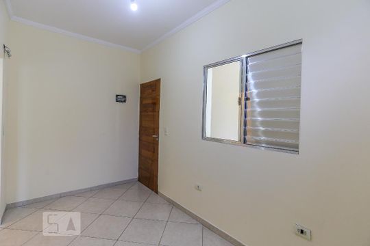Casa para alugar com 1 quarto, 30m² em Jardim Esmeralda, São Paulo
